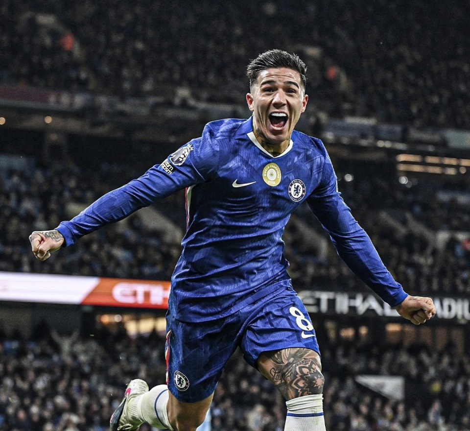 国米迎来6分之战！右路首发奥古弃攻主守，全面遏制对手两核心！