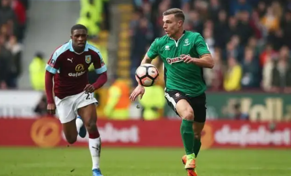 昔日上港03青训五虎！为何现在一个都没踢出来，两人还沦落中甲