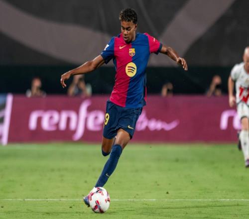 英媒：拜仁、尤文和巴黎有意免签科纳特，球员对各种选择持开放态度