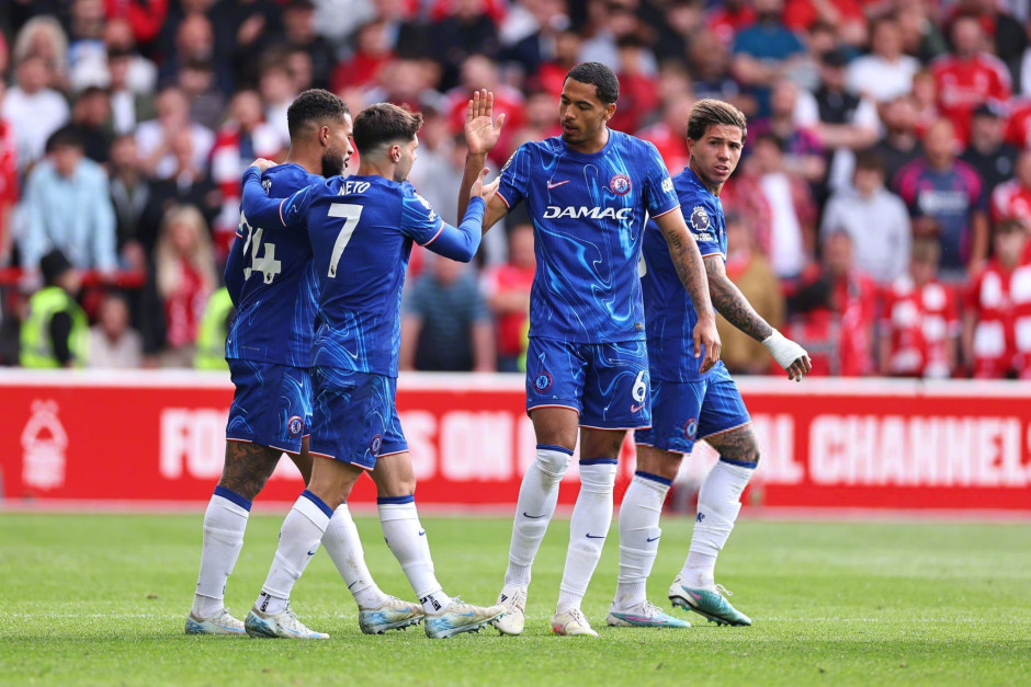 卡佩罗：卡拉菲奥里很像拉莫斯，我希望看到他在国家队踢后腰